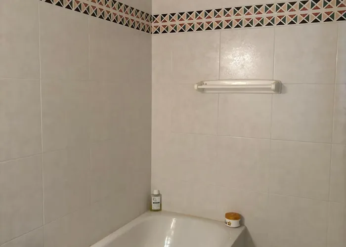 Hastings, 2 Hyper Centre De Avec Parking דוביל