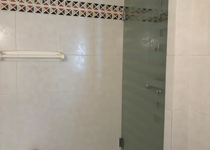 Hastings, 2 Hyper Centre De Avec Parking * דוביל